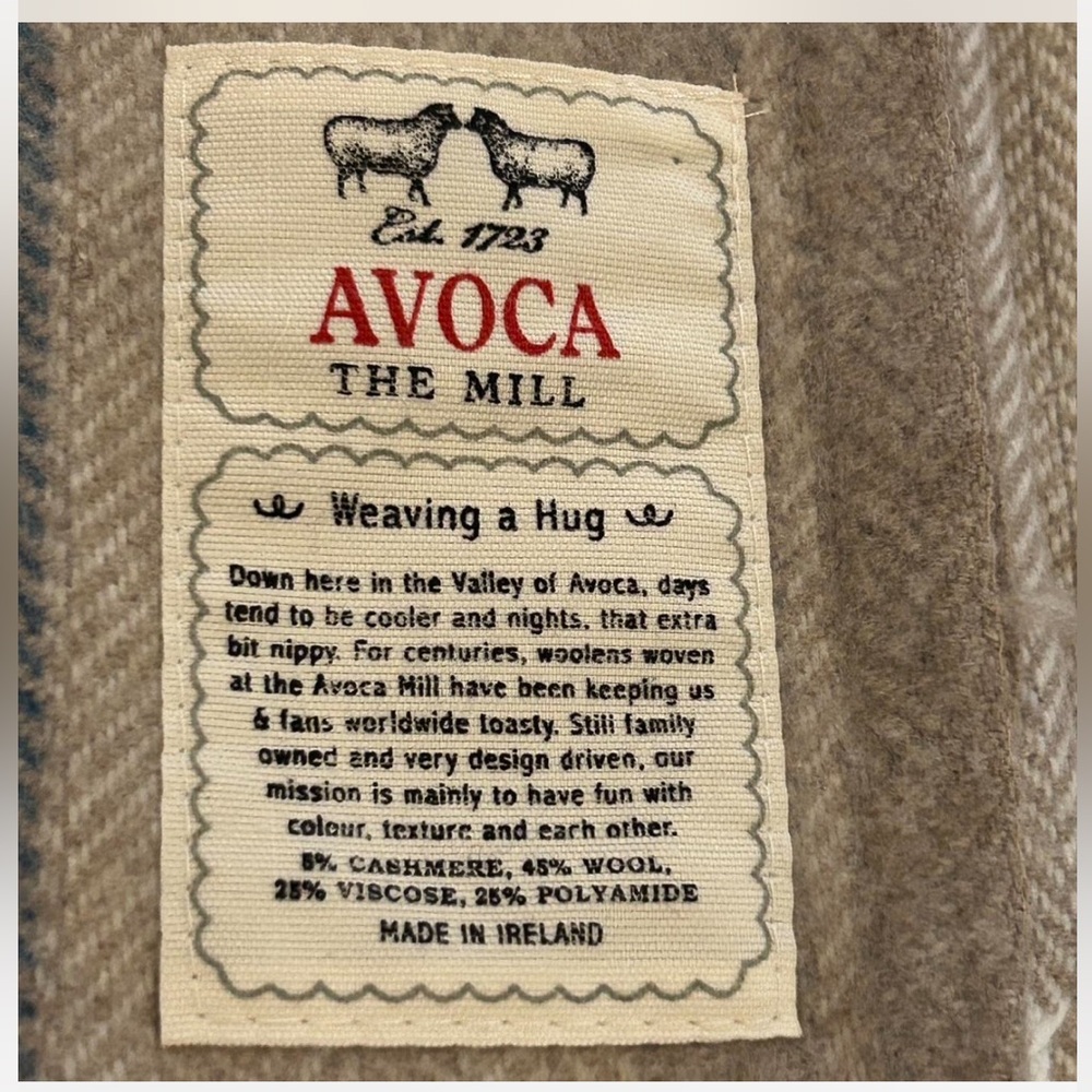 Avoca Fringe Blanket in Cream and Blue - Picture 2 of 4